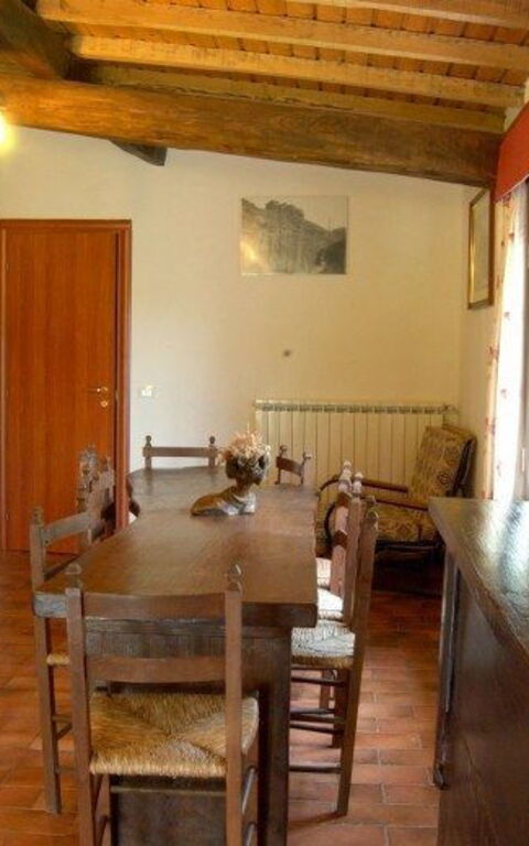 Funghi 1: Dining Room, Kitchen