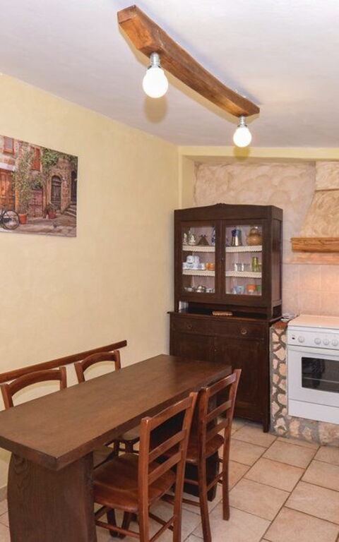 Funghi 2: Dining Room, Kitchen