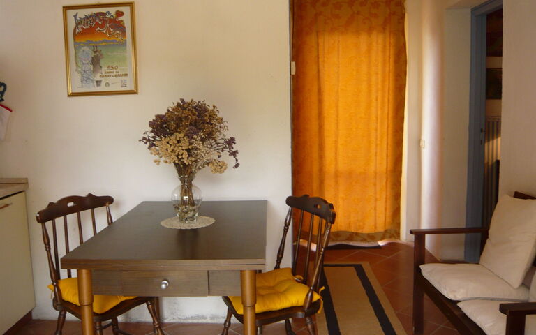 Accommodation Casetta: Dining Room, Kitchen