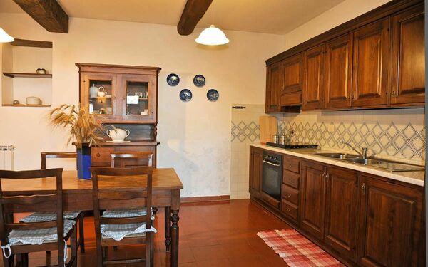 Accommodation Rufeno: Dining Room, Kitchen, Living Room