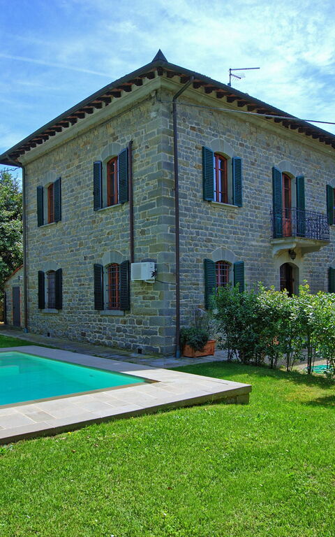 Villa Primula: Building Exterior, Garden, Pool