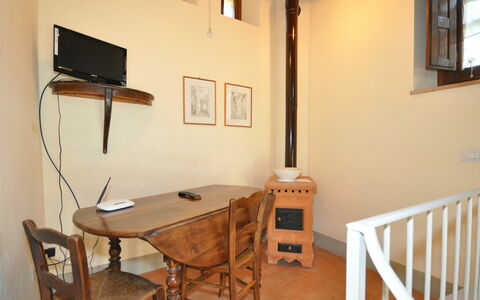 Accommodation Forno House: Dining Room, Kitchen, Living Room