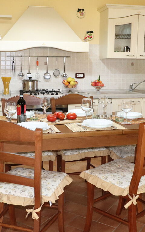 Casa Centoia: Dining Room, Kitchen