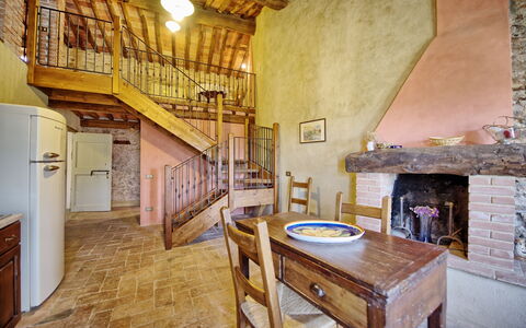 Accommodation Torre: Dining Room, Kitchen