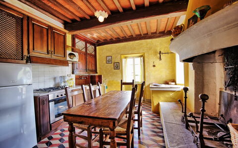 Accommodation Conte: Kitchen