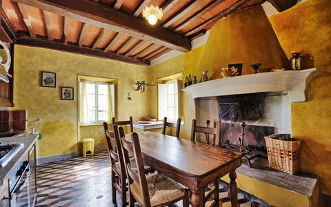 Accommodation Conte: Kitchen