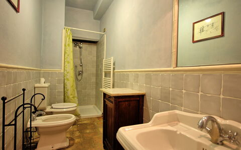 Accommodation Conte: Bathroom