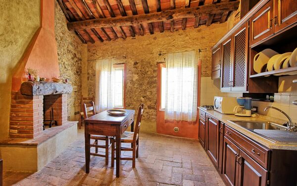 Accommodation Torre: Dining Room, Kitchen