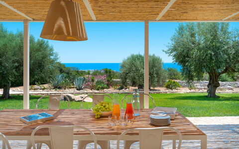 Accommodation Isla Verde - Carrubi: Balcony / Terrace / Patio, Building Exterior, Garden, Outdoor, Scenic View