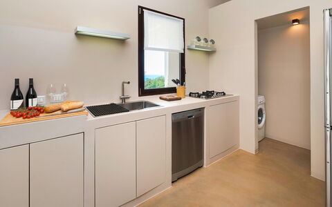 Accommodation Isla Verde - Carrubi: Kitchen