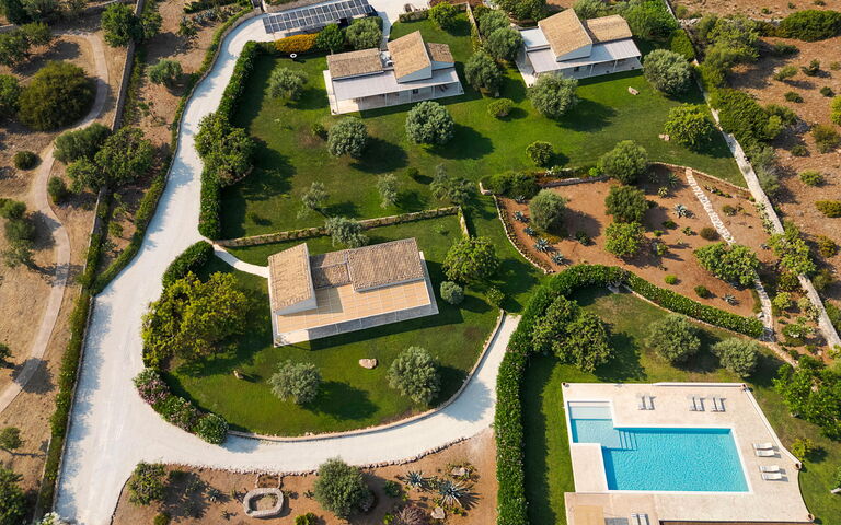 Isla Verde: Building Exterior, Garden, Outdoor, Pool, Scenic View