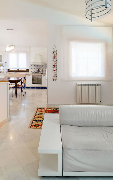 Afrodite: Living Room