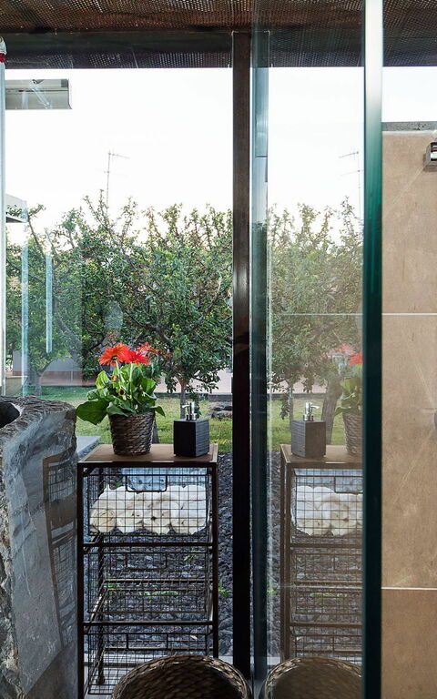 Viagrande: Activities