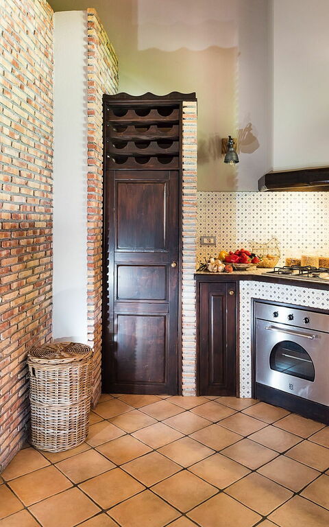 Viagrande: Kitchen
