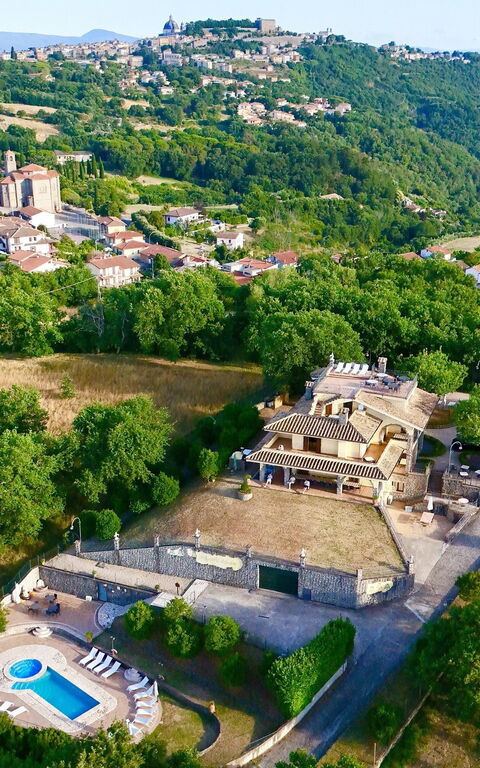 I Gigli Di Bolsena: Scenic View