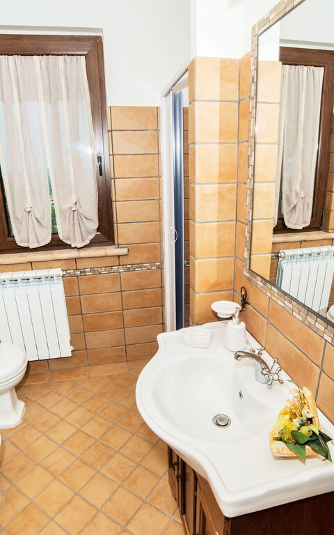 I Gigli Di Bolsena: Bathroom