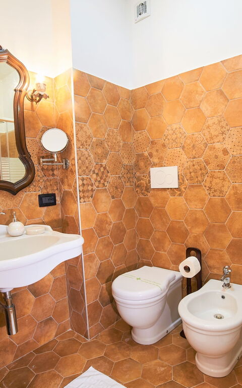 I Gigli Di Bolsena: Bathroom