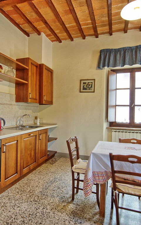 Villa Capolona: Dining Room, Kitchen