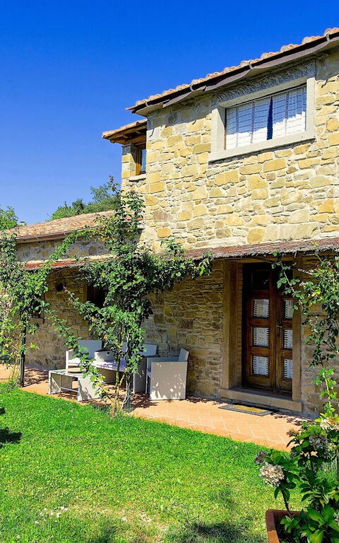 Villa Margherita Uno: Building Exterior, Garden