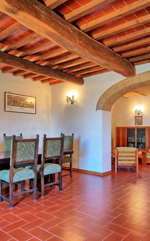 Casale Giotto: Dining Room, Living Room