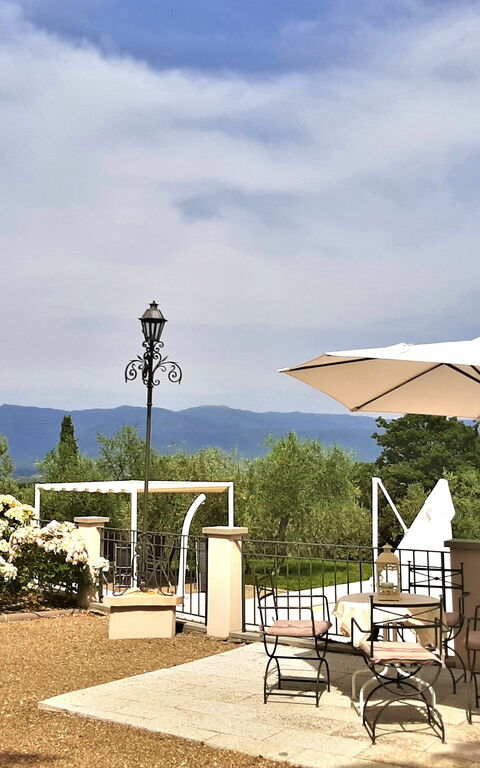 Villa Gaville: Outdoor, Pool