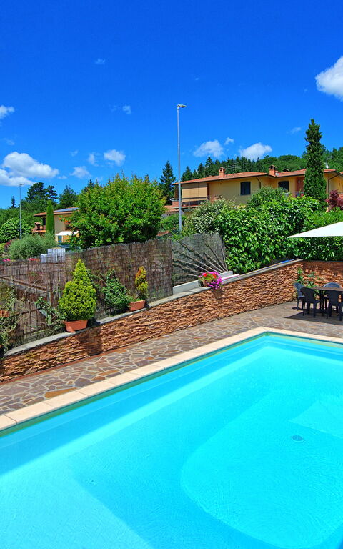 Villa Pratovecchio: Garden, Outdoor, Pool