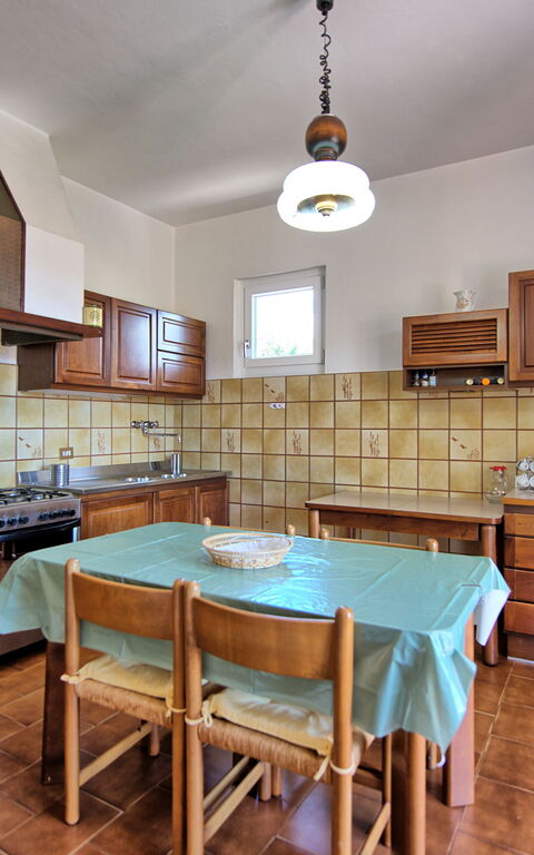 Villa Pratovecchio: Dining Room, Kitchen