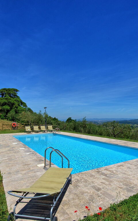 Casa Olivia: Garden, Pool