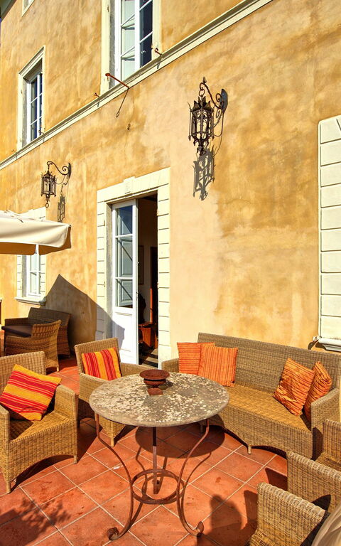 Villa Fiamma: Building Exterior, Outdoor