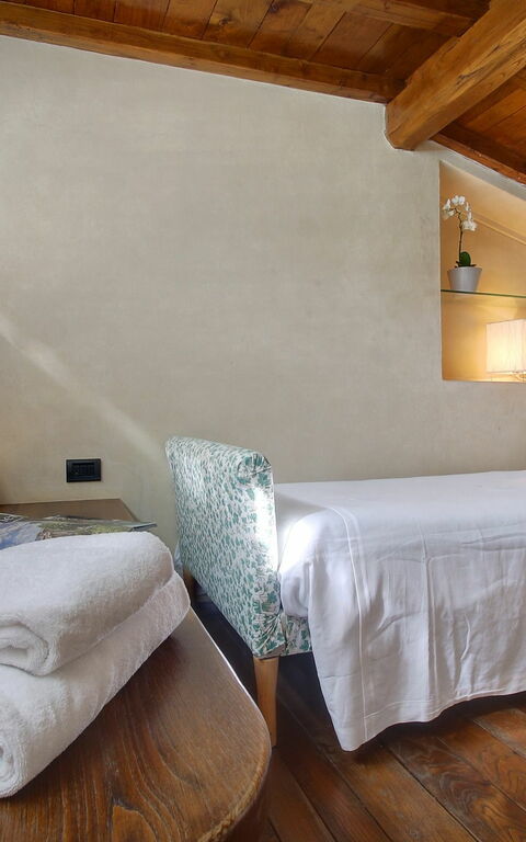 Villa Lucolena: Bedroom