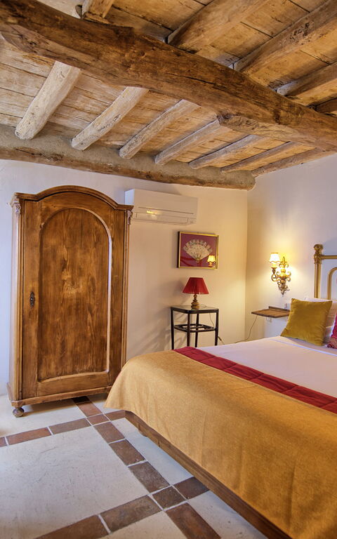 Villa Tenuta Lonciano: Bedroom