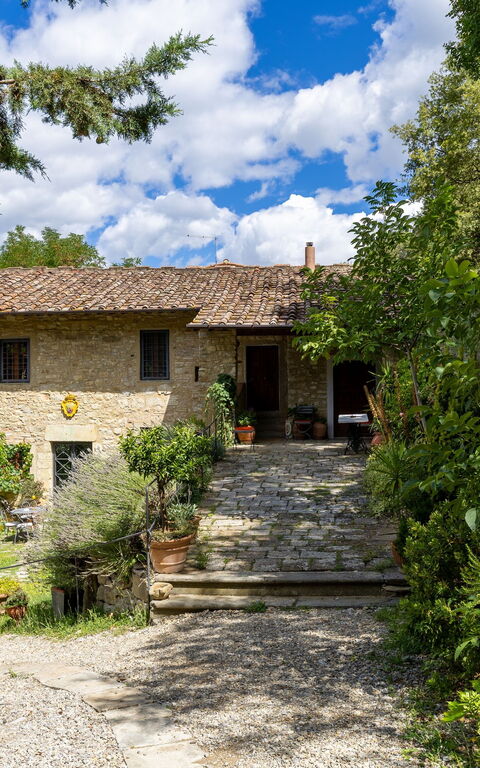 Villa Tenuta Lonciano: Building Exterior