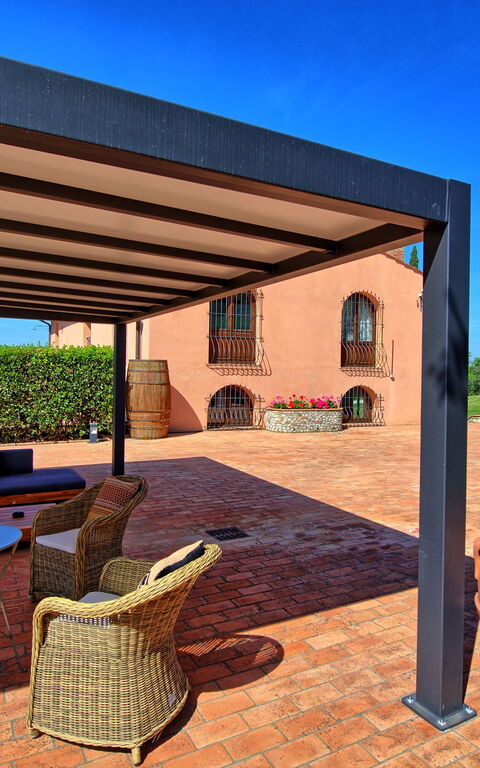 Villa Nora: Balcony / Terrace / Patio, Outdoor