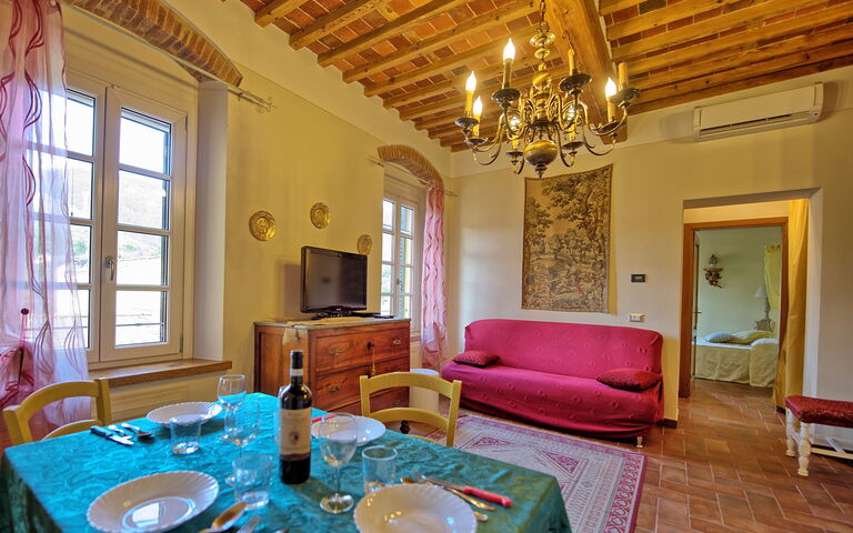 Accommodation Flavia 5: Dining Room, Living Room