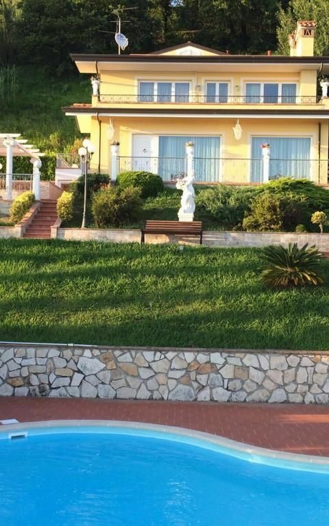 Villa Sophia: Outdoor, Pool