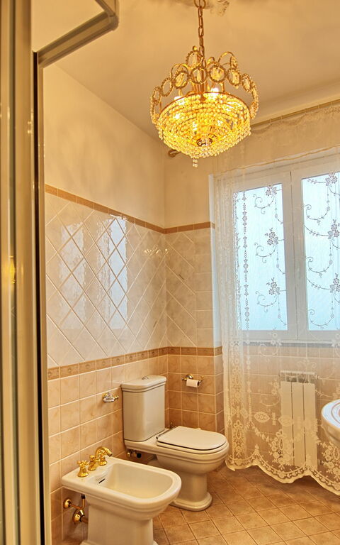 Villa Sophia: Bathroom