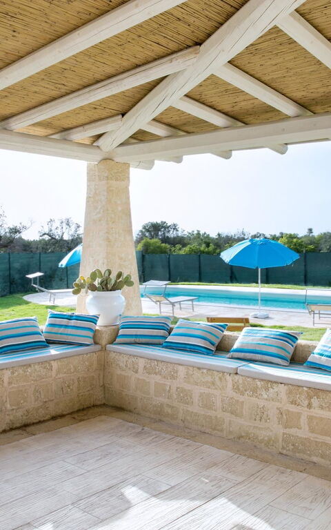 Trullo Torre Suda: Garden, Outdoor