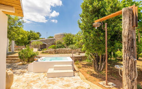 Accommodation Tia Pool