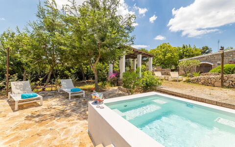 Accommodation Tia Pool