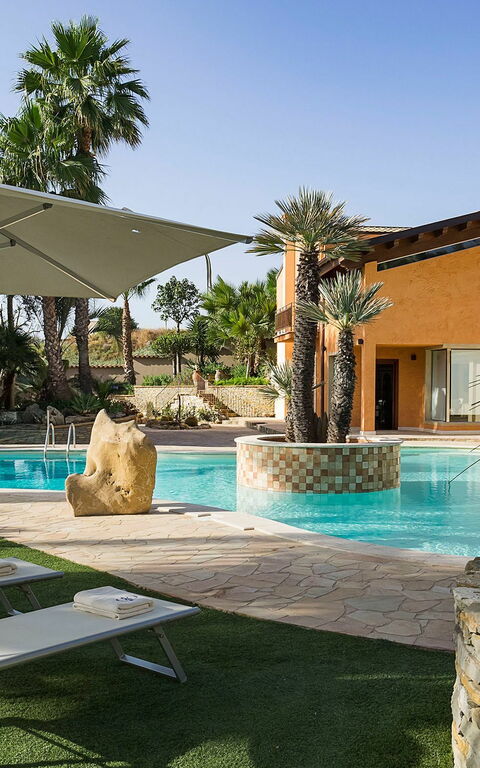 Villa Agorà: Garden, Pool