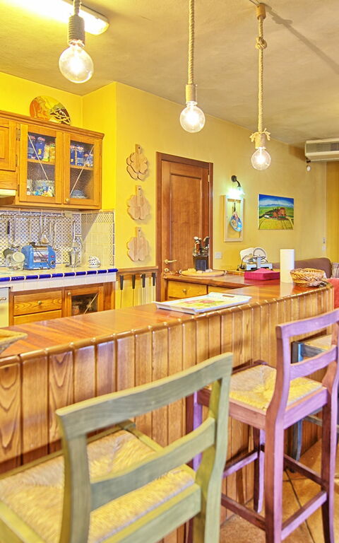 Villa Poggiospinoso: Common Room, Kitchen