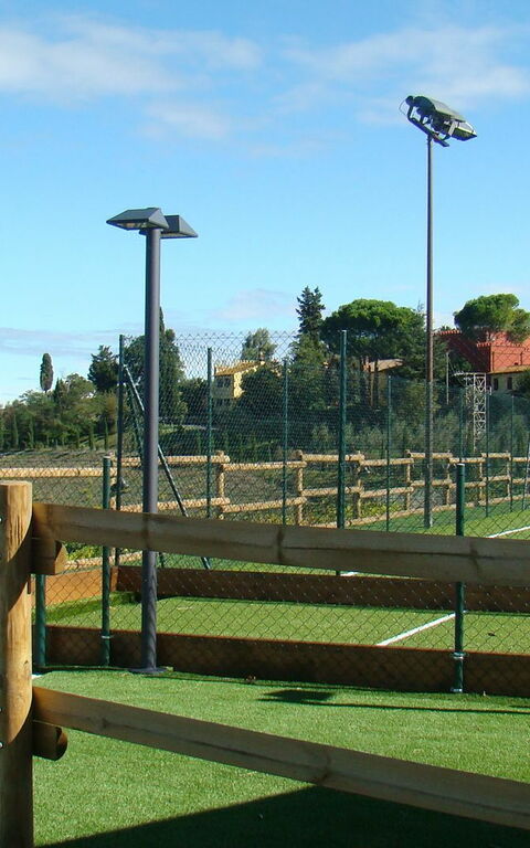 Tenuta Cambiano: Facilities, Outdoor