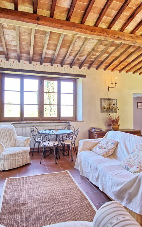 Villa Sarteano: Dining Room, Living Room