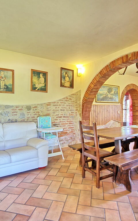 Villa Mario: Dining Room, Living Room