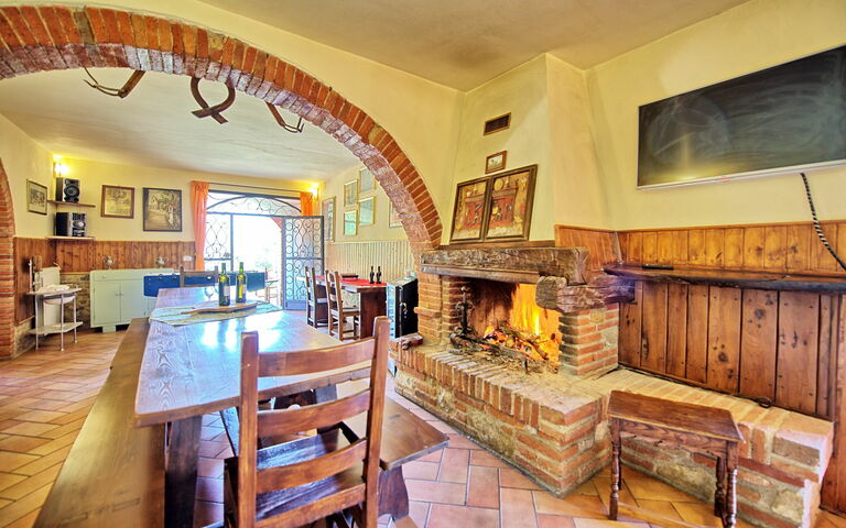 Villa Mario: Dining Room, Living Room