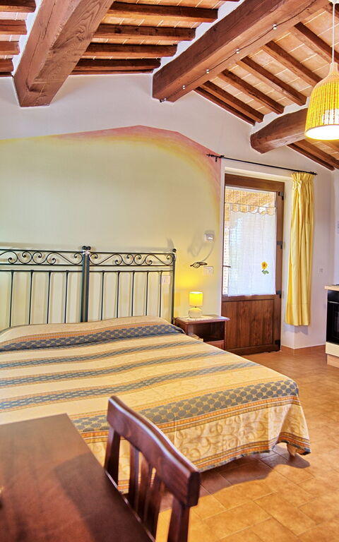 Casale Tiziano: Bedroom, Dining Room, Kitchen