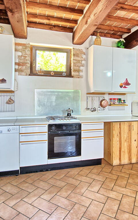 Casale Tiziano: Dining Room, Kitchen