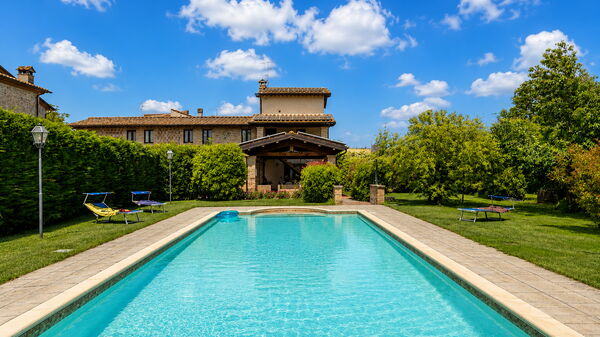 Casale Tiziano: Building Exterior, Garden, Outdoor, Pool