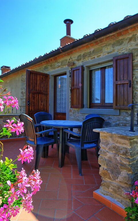 Borgo Veronica: Building Exterior