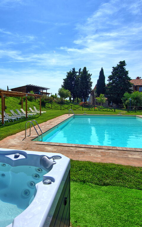Casale Santa Francesca: Garden, Outdoor, Pool